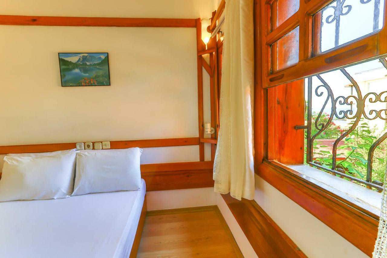 Hotel Villa Oenemli Side Eksteriør billede